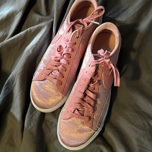 Pink Nike Shoes Size 9